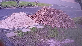 Half brick wheat stone paving