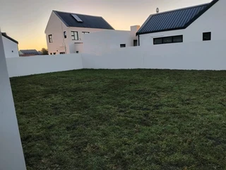 GREEN GRASS COMPOST ALSO