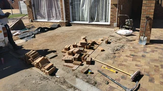 Wheat stone full bricks paving