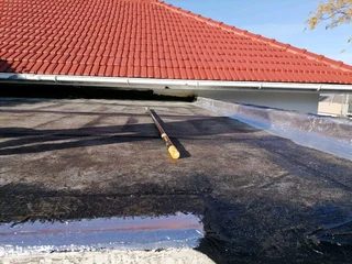 Painting walls and ceiling