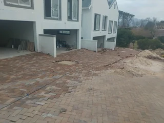All colours paving