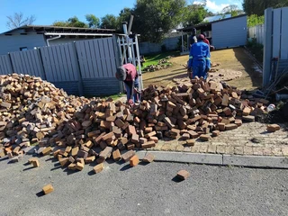 Wheat stone half brick paving