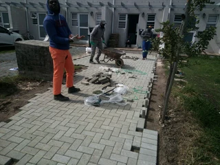 Red ,Charcoal ,Grey and Tan colour