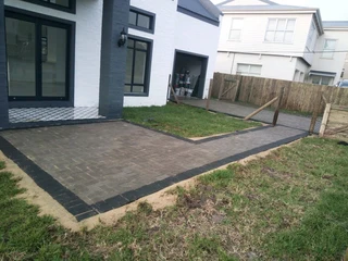 Cement normal bond paving