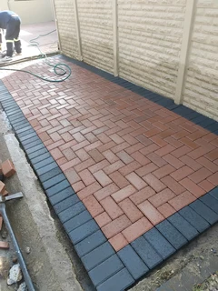 Bond paving