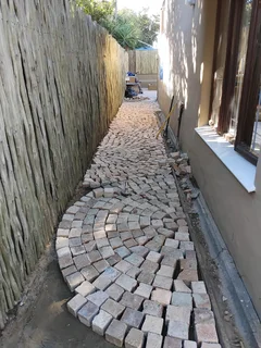 HALF BRICK PAVING