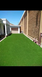BEST ARTIFICIAL LAWN