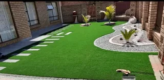 BEST ARTIFICIAL LAWN