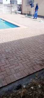 PAVERS  INSTALLATION