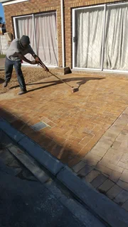 ALL COLOURS PAVERS