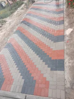 All colours bond paving