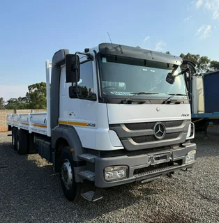 2015 Mercedes Axor 2628 6x4 Double Diff Rigid with 8.5m Dropside Body