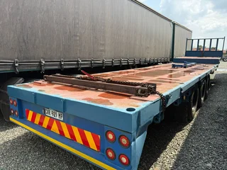 2002 Vanco Tri axle Step deck