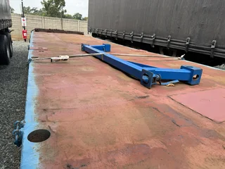 2002 Vanco Tri axle Step deck