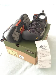 KEEN Shoes/Sandals