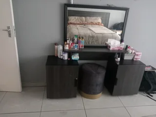 Bedroom ready!!!Urgent Sale, Relocation,