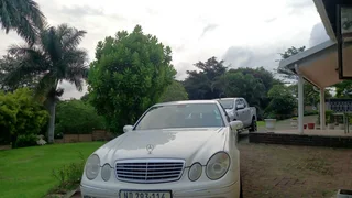 2004 Mercedes-Benz E-Class Sedan
