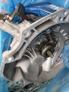 Opel corsa sedan old shape gearbox