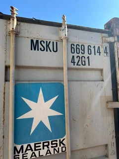 12m GP Wind and Watertight Shipping Containers for Sale Countrywide