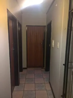 Accommodation To Rent - Hatfield (professionals, interns, students)