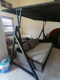 Large day bed swing