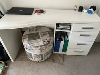 Desk - Ad posted by Deeran Moodley