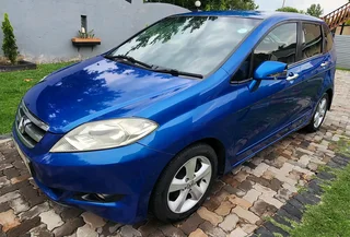 2006 Honda FR-V 2.0i for R59.999 bargain