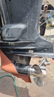 2 x Suzuki Boat Engines