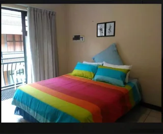 Upmarket Bachelor Flat to Rent in Secure Upmarket Bains Game Lodge