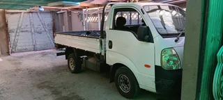 Kia K2700