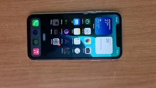 Iphone 11 white 64gb