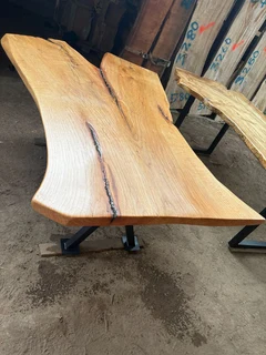 Wood dining room tables for sale in Krugersdorp. Based on Beyers Naude drive.