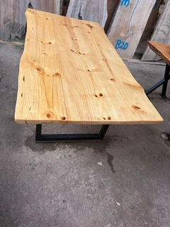 Wood dining room tables for sale in Krugersdorp. Based on Beyers Naude drive.