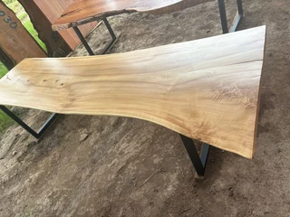 Wood dining room tables for sale in Krugersdorp. Based on Beyers Naude drive.