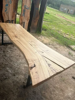 Wood dining room tables for sale in Krugersdorp. Based on Beyers Naude drive.