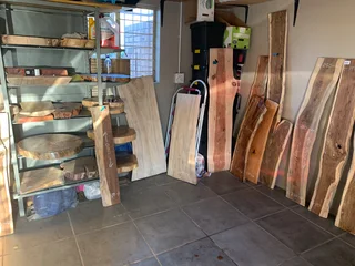 Timber slabs or wood planksfor sale in Moreletapark . Welcome to come and view.