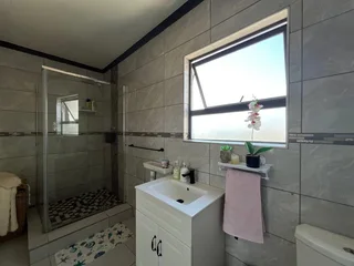 Alone standing double storey family home with 4 bedrooms is available to LET in Fleurhof