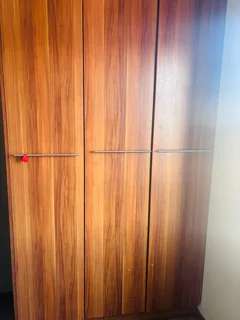 2 bedrooms apartment to LET in Fleurhof Valley complex ext 5