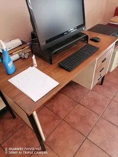 Work Desk