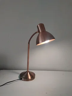 Table lamp