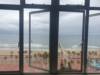 NORTH BEACH FLAT FOR SALE