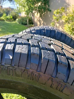 Pair of 4X4 Tyres Radar Renegade A/T5 265/75 R16