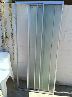 Tri-Glide shower door