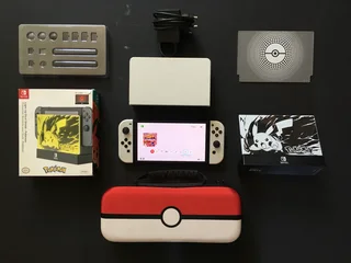 Nintendo Switch OLED Pokémon Bundle - R4290