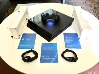 PS4 1TB &#43; Horizon Zero Dawn - R2890