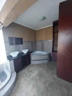 Unit to rent - Alan Manor JHB South - R8500