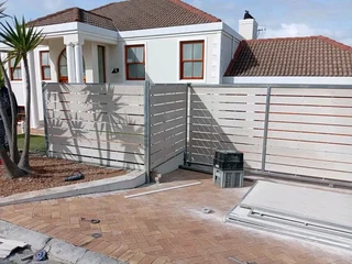 Nutec gates and boundary fence