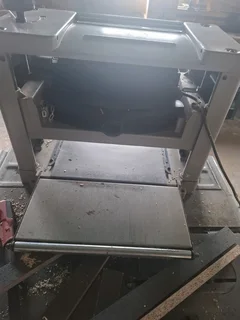Thickness planer