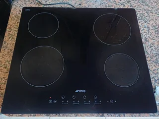 SMEG Glasstop hob stove