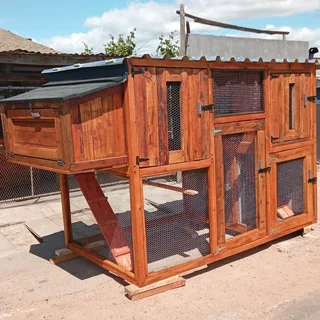 Chicken coops Orders only